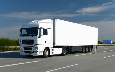 سيارات نقل أثاث بالرياض